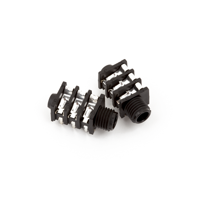 Genuine Fender 6-Pin Stereo Amplifier/Amp 1/4" Jacks (Set of 2), 005-3450-049